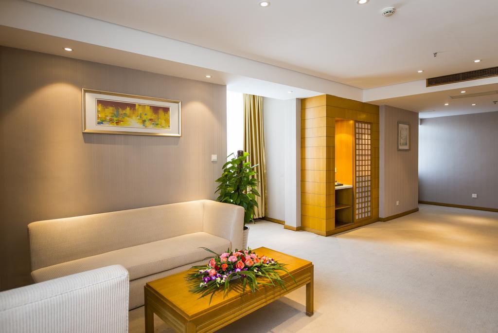 Days Hotel Shanghai Hongkou Forture Екстер'єр фото