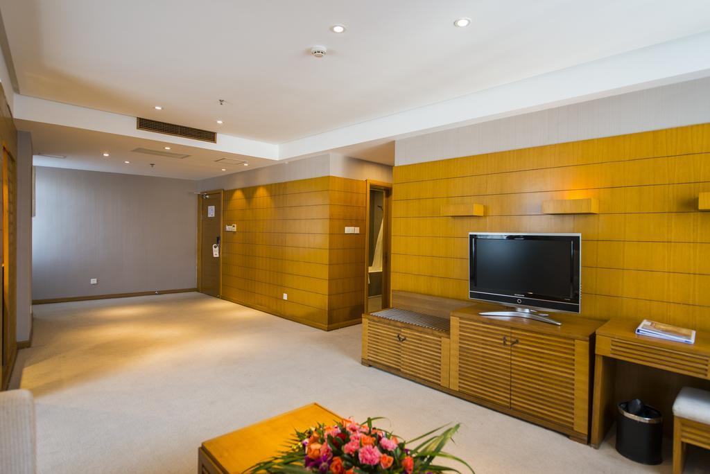 Days Hotel Shanghai Hongkou Forture Екстер'єр фото