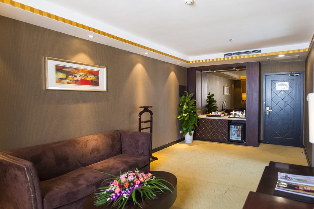 Days Hotel Shanghai Hongkou Forture Екстер'єр фото
